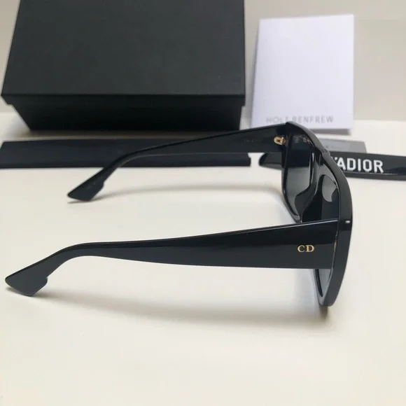 Christian Dior J’Adior Visor Black Authentic Sunglasses EUC - Picture 7 of 17